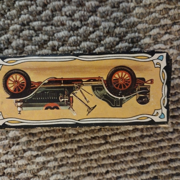 Vintage aftershave holders - Picture 9 of 9